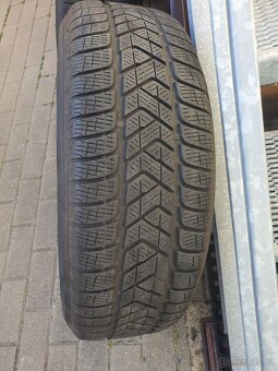 Prodám 215/65 R17 zimní na VW, Škoda, Seat - 6