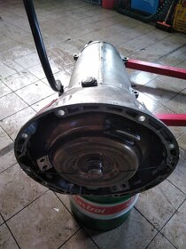 Chrysler 300 C  3.0 CRD mercedes - 6