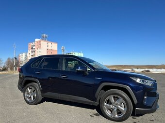 RAV4 Hybrid SELECTION 4x4 56000 km - 6