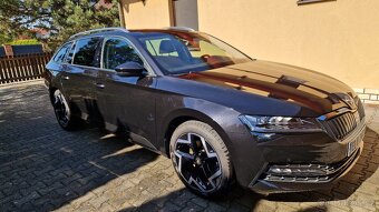 Škoda superb combi 1,4 iV style, DCC, DSG, ACC,Tažné - 6