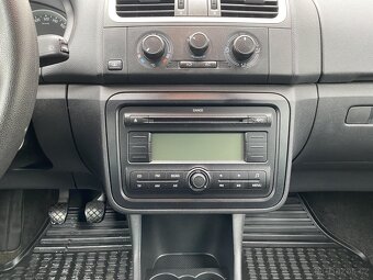 Škoda Fabia II 1.4i 16V , 63 kW benzín, 2009 - 6