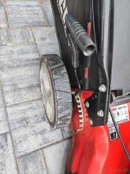 Benzínová Sekačka HECHT 551SX - 6