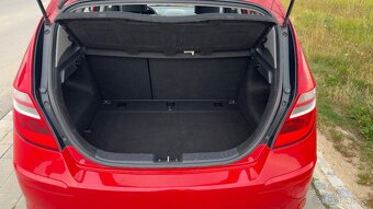 Hyundai i30 1.6 CRDi 66 kW, r.v. 2011, nafta, 193 tis. km - 6