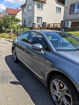Citroen C5 2.2HDi 16v - 6