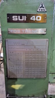 Sústruh SUI 40/1500 - 6