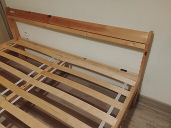 DŘEVĚNÁ POSTEL NA MATRACI 140x200 VČ. ROŠTŮ - 6