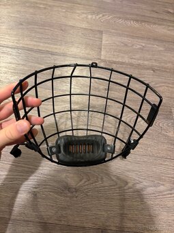 Hokejová mřížka CCM 780, velikost M - 6