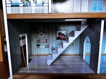 Domeček pro panenky s vybavením - 6