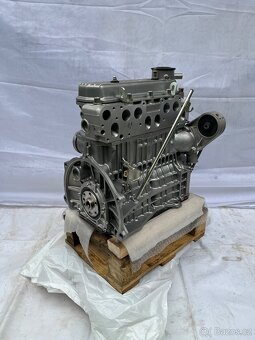 Závodní motor Škoda - 6