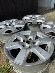 Alu kola r17 5x114,3 - 6
