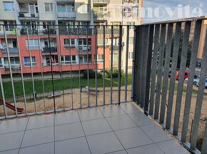 Exkluzivně nabízíme na prodej prostorný byt 2+kk s balkónem  - 6