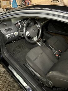 Opel Astra H GTC Turbo - 6