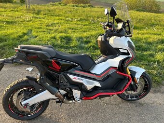 Honda x-adv 750 - 6