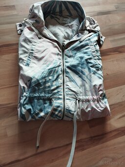 Kabát -parka vel.M - 6
