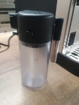 Kávovar DeLonghi magnifica EVO - 6