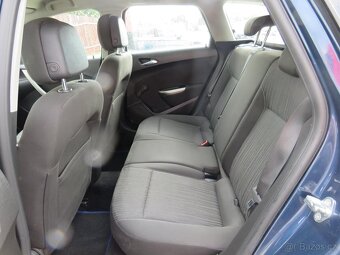 Opel Astra 1.4i , 88 kW benzín, 2011 - 6