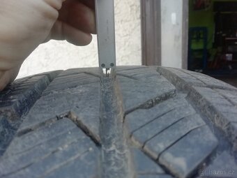 zimní 215/70 R15, 5x114,3 - 6