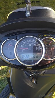 Piaggio Beverly 125, původ ČR, najeto 10 tisíc, zimní cena - 6