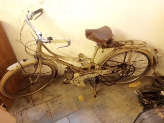 Motokolo moped Peugeot AV3 - 6