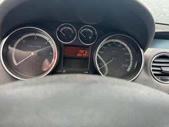 Peugeot 308 1.6 Hdi 68kw 9HP facelift - 6