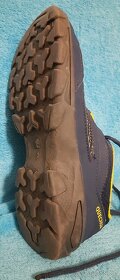 Quechua sportovní / trekové boty vel. 37 - 6