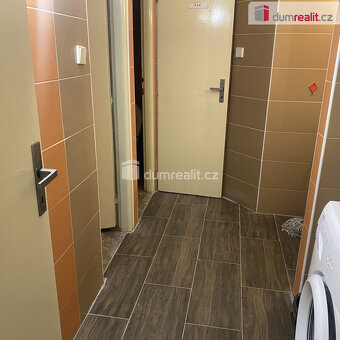 pronájem pokoje 17 m2, Zenklova, Praha - 6