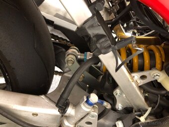 Honda CBR 600 - 6