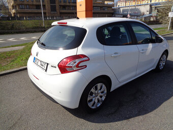 PEUGEOT 208 1.2i KOUPENO ČR,1.MAJITEL,NEHAVAROVÁNO - 6