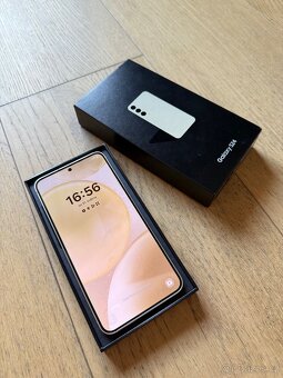 Samsung Galaxy S24 128GB žlutý - 6
