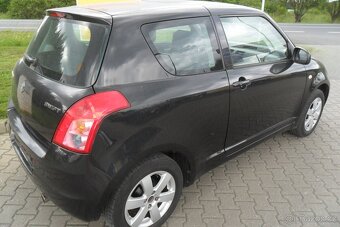 Suzuki Swift 1.3i/68kw, r. 2009, najeto 154.035 km - 6
