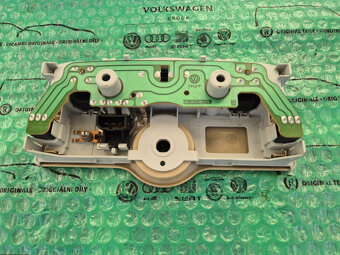 stropní osvětlení světle béžové VW Passat (B5) se střešním o - 6