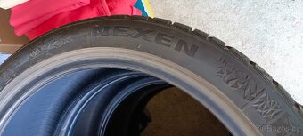 Zimní Nexen winguard Sport 2, 215/45 R18 jako nové - 6