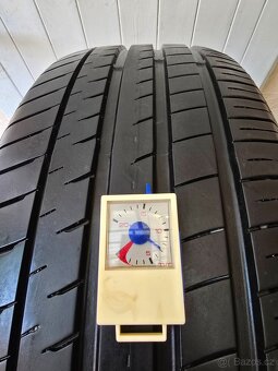 Zánovní letní Nexen 235/55/18 kompletní pěkná sada - 6