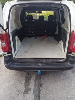 Citroen Berlingo 1.6hdi 66kw 2011 - 6