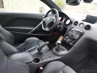 Peugeot RCZ 1.6 TURBO 147kw - TOP STAV-MAX VÝBAVA - 6