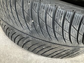 Michelin Pilot Alpin 5 SUV 235/50R19 - 6