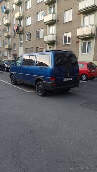 VW Caravelle 2.5 TDI ACV – 8 míst, po servisu, spací vestavb - 6