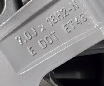 ZIMNÍ KOMPLET ŠKODA KODIAQ 18" 5X112 ET43 7J - 6