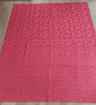 Vánoční ubrusy nádherné a kvalitní - 6