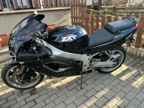 Kawasaki ZXR 750 - 6