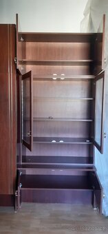 Obývací stěna (foto hází lesk- nepoškozená) - 6