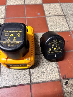 Set Dewalt aku vrtačka s příklepem + aku vysavač - 6
