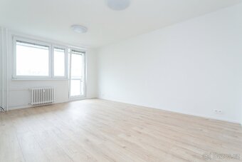 Nabízíme nový designový byt 4+kk po kompletní rekonstrukci - 6