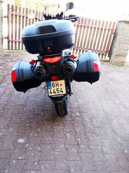 Suzuki Vstrom 1000 - 6