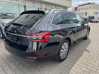 Škoda Superb 3 2.0 TDI 110kW DSG Kamera Navigace ACC Matrix - 6