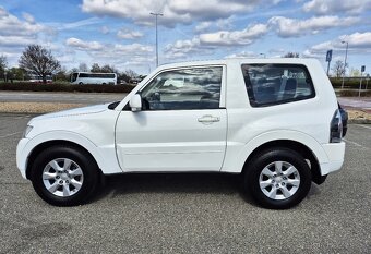 MITSUBISHI PAJERO 3.2DiD 140KW 2016 1 MAJITEL-XENON- NAVIJÁK - 6