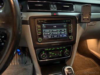 ŠKODA SUPERB 2 1,8TSI COLUMBUS LUXON - 6