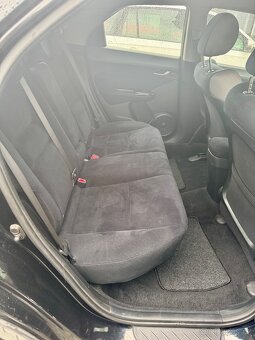 Honda Civic, 1.8 iVTEC-SPORT 103KW(140 koní), ČR - 6