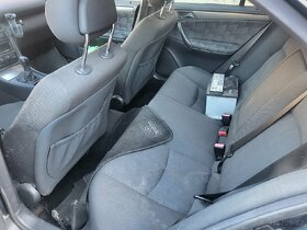 Mercedes w 203 ,díly - 6