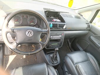 Vw Sharan 1,8t - 6
